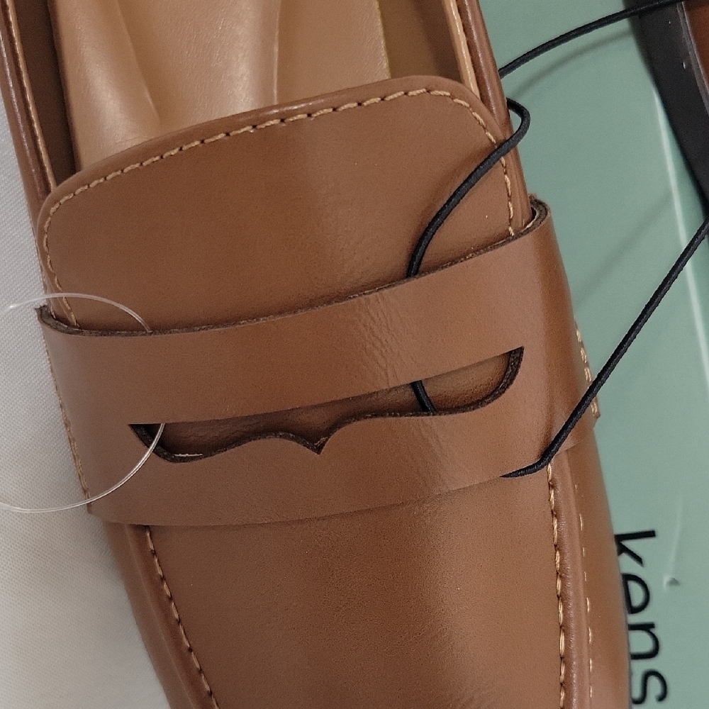 Kensie Brown Leather Flats with Penny Keeper Strap Desing, With Extra Padding - Picture 2 of 5